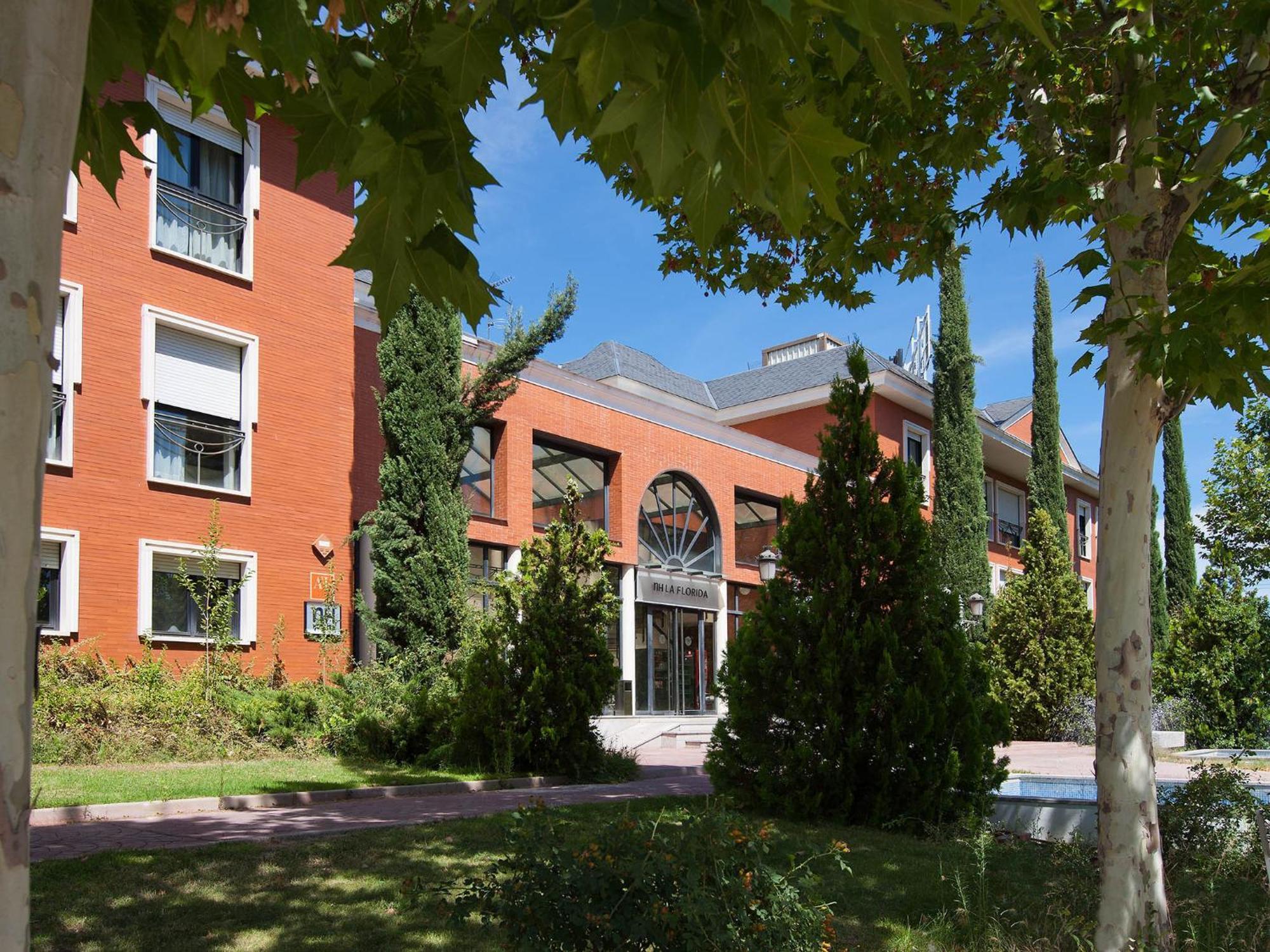 Apartamentos Th La Florida Madrid Exteriör bild